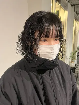 ミディアム パーマ 桃果 momokaのヘアスタイル