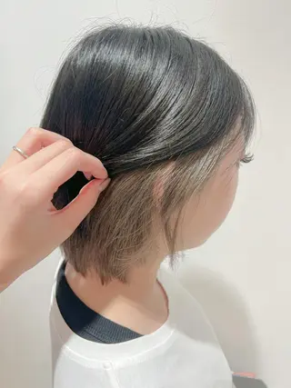 カラー 福元友梨 ディレクター✂️のヘアスタイル