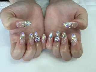 ネイル 💎🐰 saki. m 🐰💎のネイルデザイン