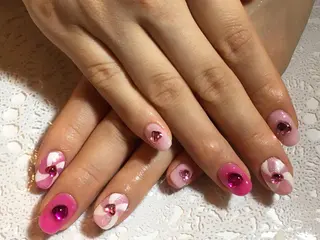 ネイル 古川 里美のネイルデザイン