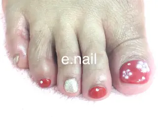ネイル e.nail所属・和賀井 恵理のネイルデザイン