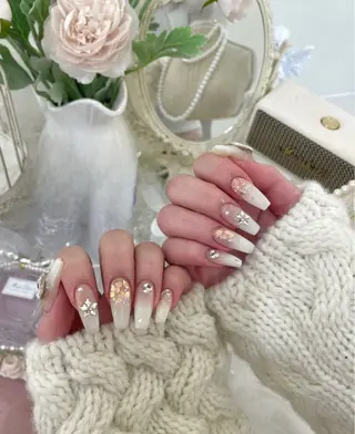 ネイル Lyna 池袋のネイルデザイン