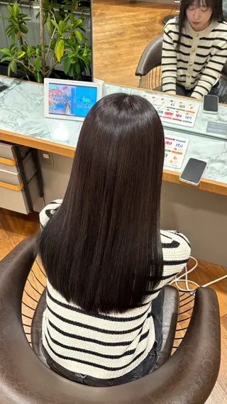 ロング 佐藤 帆桃のヘアスタイル