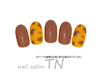 ネイル 矢川 まどかのネイルデザイン