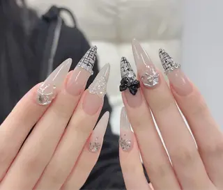 ネイル NIE MoMoのネイルデザイン