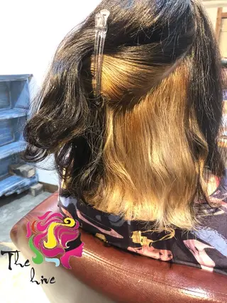セミロング カラー Hair salon The  hiveのヘアスタイル