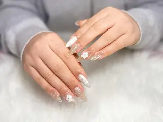 ネイル AURA NAIL 上前津のネイルデザイン