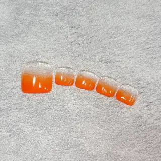 ネイル アネラ もか.⋆𝜗𝜚のネイルデザイン