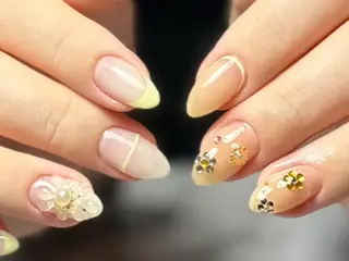 ネイル 新山 聖のネイルデザイン