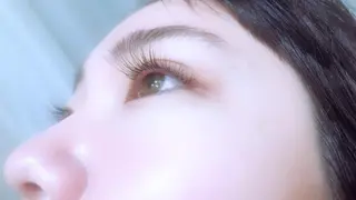 マツエク・マツパ 🤎ベージュカラー 🐶メンズパーマのヘアスタイル