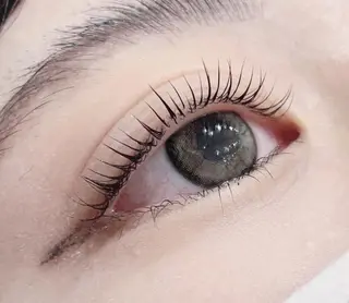 マツエク・マツパ eter所属・eter Ayakoの眉毛・アイブロウイメージ