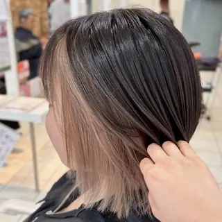 ショート カラー ブリーチ/ヘアセット 【𝙍𝙞𝙣𝙤】のヘアスタイル