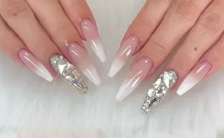 ネイル Mivie🩷 Nailのネイルデザイン