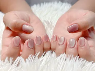 ネイル パッチリオメメ Lianaのネイルデザイン