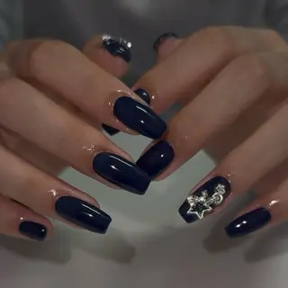 ネイル Sarina ⋆⭒˚ mavieのネイルデザイン