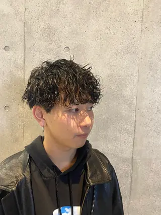 ショート 持ちが良いニュアンス パーマ渡辺尚暉のヘアスタイル