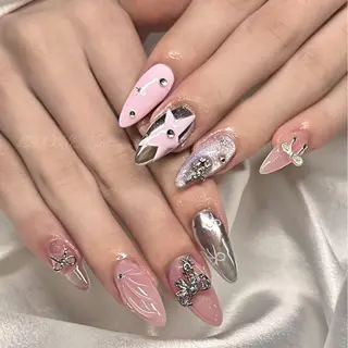 ネイル LR.ONE ヨウのネイルデザイン