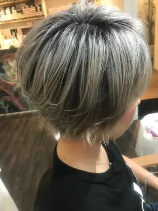 ショート 家田 竜のヘアスタイル