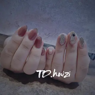 ミディアム めぐみのネイルサロン 惠のネイルデザイン