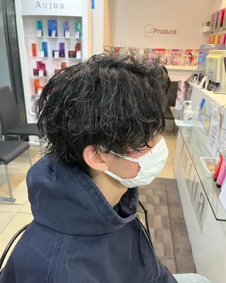 ショート パーマ メンズ 韓国風メンズ/毛流れ ヘアなら須田龍世のヘアスタイル