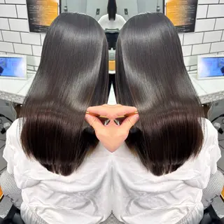 セミロング SALOWIN所属・吉祥寺/髪質改善 縮毛矯正特化/川口のヘアスタイル