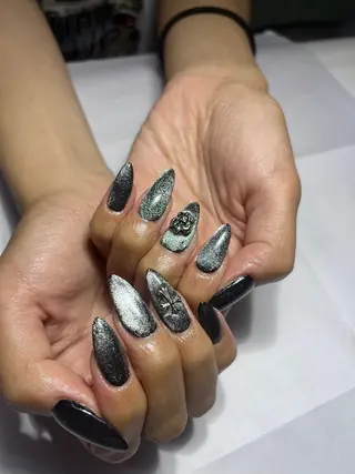 ネイル ラ・ルーン国母店 Youkoのネイルデザイン