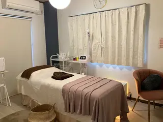 mison所属・mison 安形友花のネイルデザイン