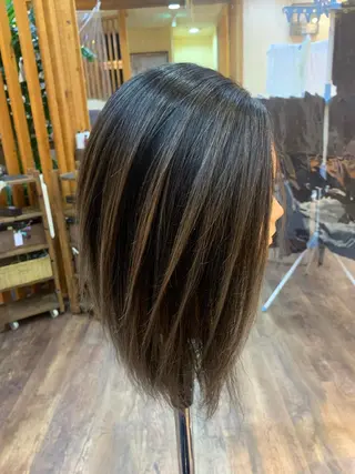 ミディアム カラー パーマ ヘアアレンジ メンズ キッズ ネイル マツエク・マツパ 髪質改善 艶髪🔵ﾌｾﾅｵﾔのヘアスタイル