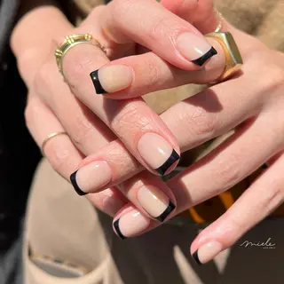 ネイル miele【ミエレ】 シンプル一癖のネイルデザイン