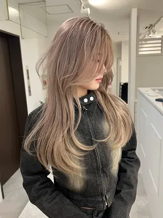 ロング カラー Via officialのヘアスタイル