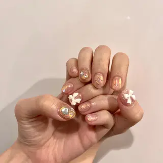 ネイル 黒葛原 めぐみのネイルデザイン