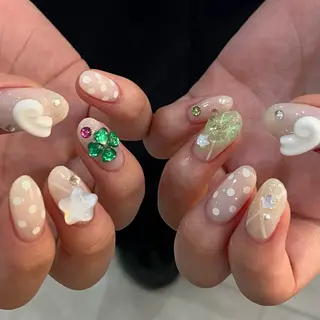 ネイル nano/きもかわ nail🐬🫧のネイルデザイン