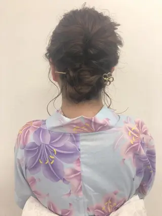 ヘアアレンジ 🌼志岐 恵🌼のヘアスタイル