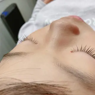 マツエク・マツパ bell couleur , EYELASH ROOM.所属・林 彩花のマツエク・マツパデザイン