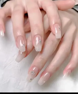 ネイル RAFFINE haru🦋🩵のネイルデザイン