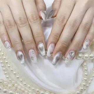 ネイル Nail salon Honey Beeのネイルデザイン