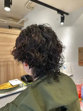 パーマ メンズ 岡本 葵のヘアスタイル