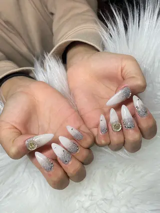 ネイル オーロラ所属・YUI nailのネイルデザイン