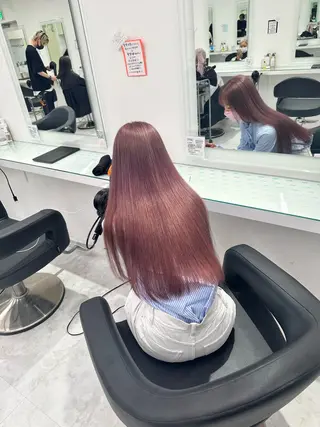 ロング カラー 🩷暖色カラー🩷 BONのヘアスタイル