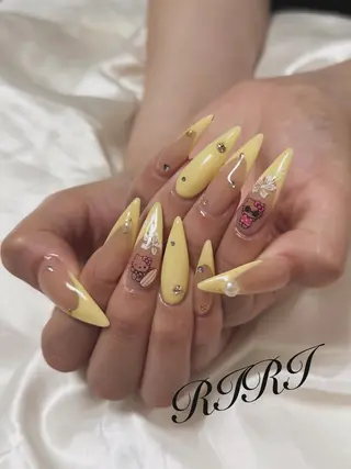 ネイル riri オーナーのネイルデザイン