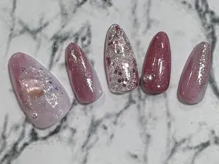 ネイル ❤️💛🩵京橋 痛ネイル⭐️3Dのネイルデザイン