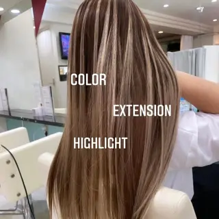 ロング カラー エクステ🩵ブリーチ 韓国ヘア🩵KAEのヘアスタイル