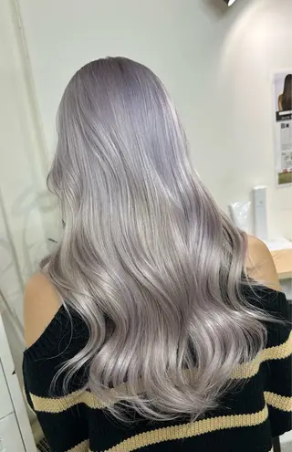 ロング カラー 難波ブリーチカラー 伊藤洋輝のヘアスタイル