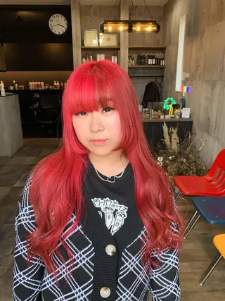 ロング Welila by haku所属・Yuuki ウェリラバイハクのヘアスタイル