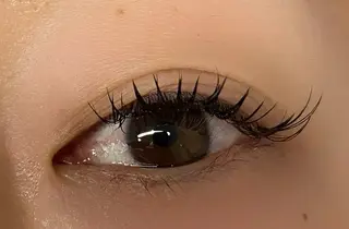 マツエク・マツパ aura.所属・福島 なつみのマツエク・マツパデザイン