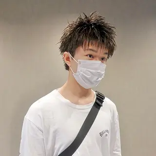 メンズ ヨシカワ タツキのヘアスタイル