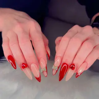 ロング ソーントン ケイのネイルデザイン