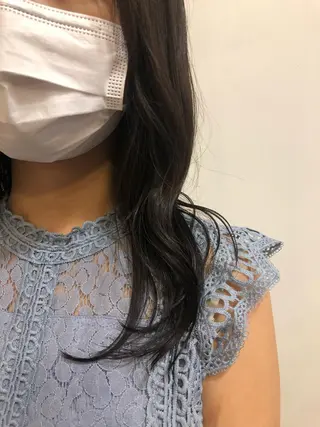 セミロング カラー ヘアアレンジ 🕊鈴木李歩🤍 /似合わせカットのヘアスタイル