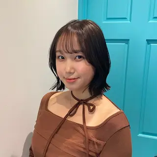 ミディアム カラー 韓国ヘア AINA🐱のヘアスタイル