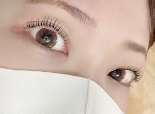 マツエク・マツパ まつげとまゆげのお店carino所属・carino carino.nのマツエク・マツパデザイン